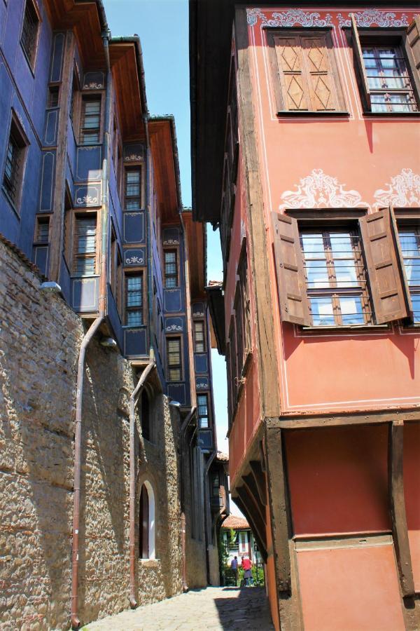 Orange House In The Old Town Plovdiv Hotell Exteriör bild